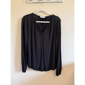 Barefoot Dreams Women's Black Long Sleeve Shirt